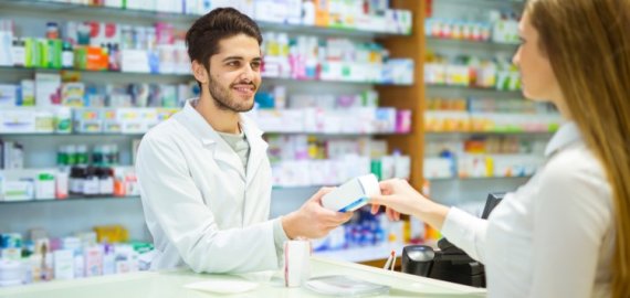 Keli klausimai valdiškų vaistinių stūmėjams