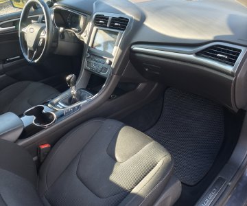 „Ford Mondeo mk5“