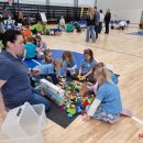 FLL vėl užkariavo Rokiškį – norintiems sutilpti prireikė didžiosios miesto arenos (foto)