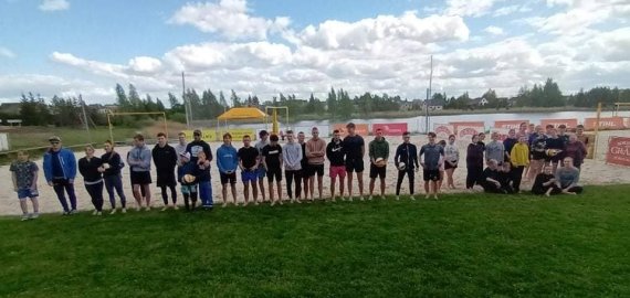 Velykalnio aikštyne įvyko Rokiškio rajono paplūdimio tinklinio 1-asis etapas