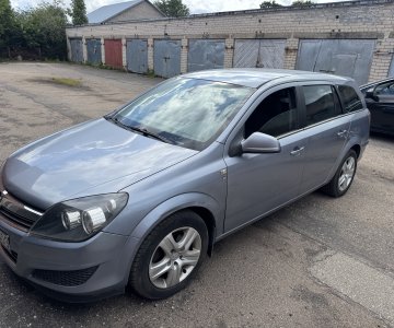 „Opel Astra“