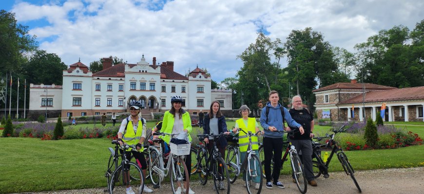 Nenumintiems likimams atminti įprasmino Olkinų ir Jofių šeimų žūtį